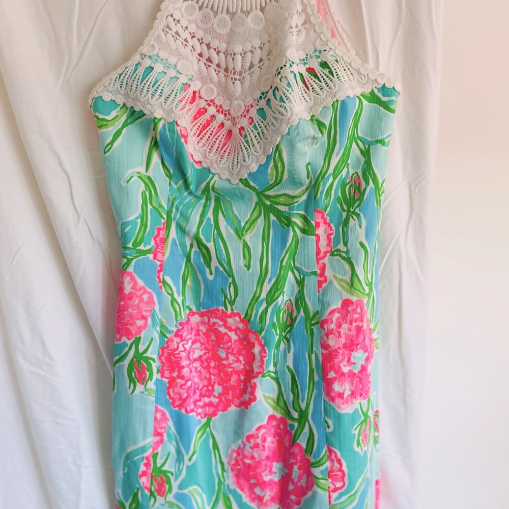 Lily Pulitzer multi-colored halter-style dress. Very good condition.